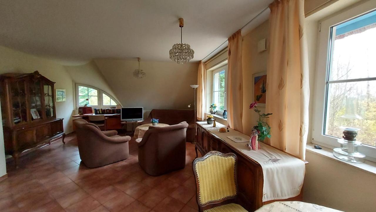 Ferienwohnung Im Uhlenhuus Wiek auf Rügen Exteriör bild